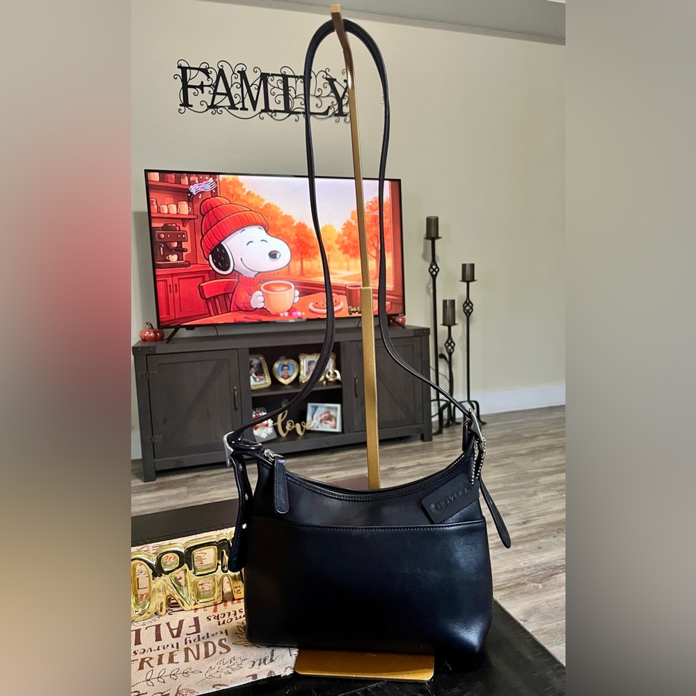 Vintage Coach Legacy Zip Black Hobo crossbody leather bag  #9136 silver hardware